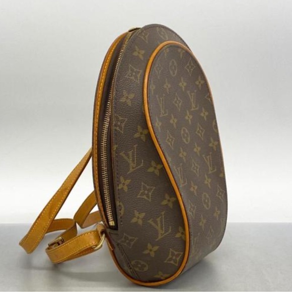 WOW POSHMARK Authentic Louis Vuitton Backpack = Festivals Concerts Pro Games! - Picture 7 of 16